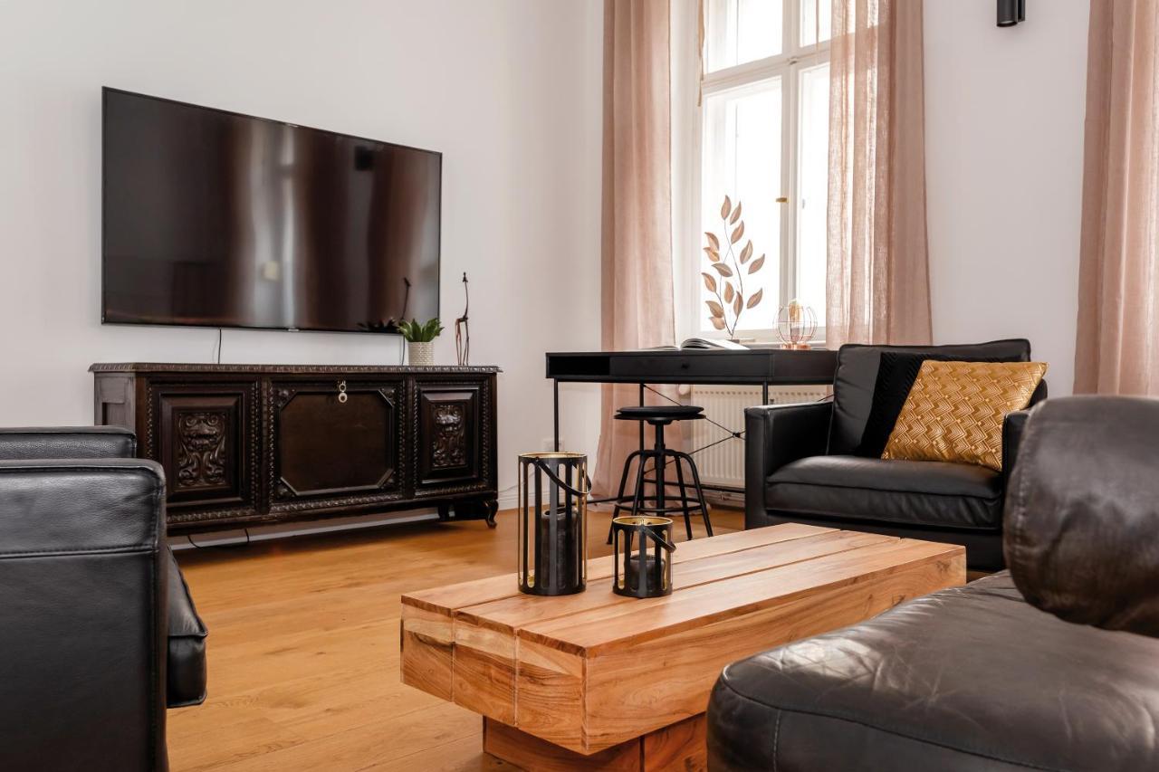 90sqm 2br Biz Loft - 5min Station Apartament Berlin