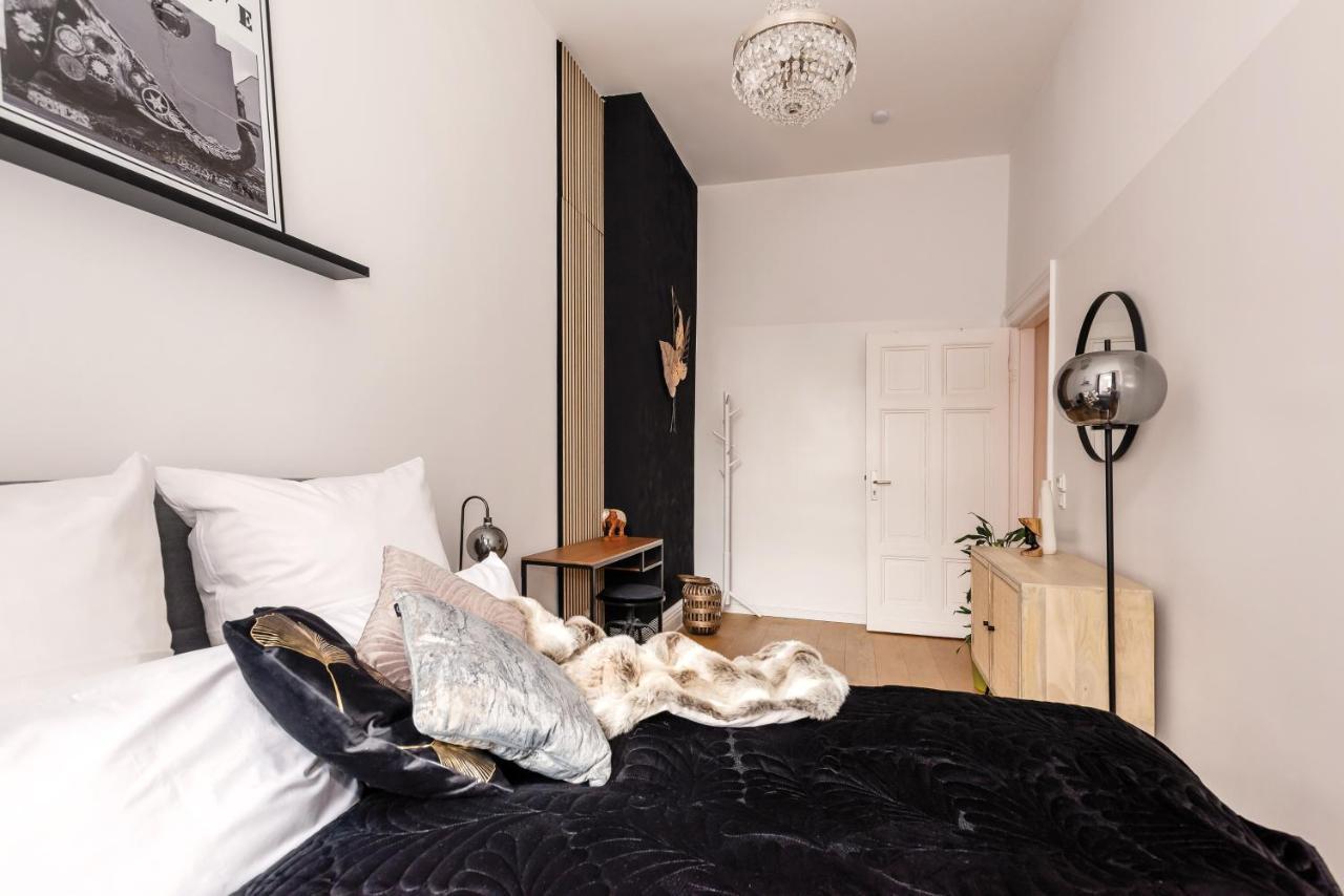 #new# Biz | 5min Hbf | Hotspot2go | Art Appartement Berlijn
